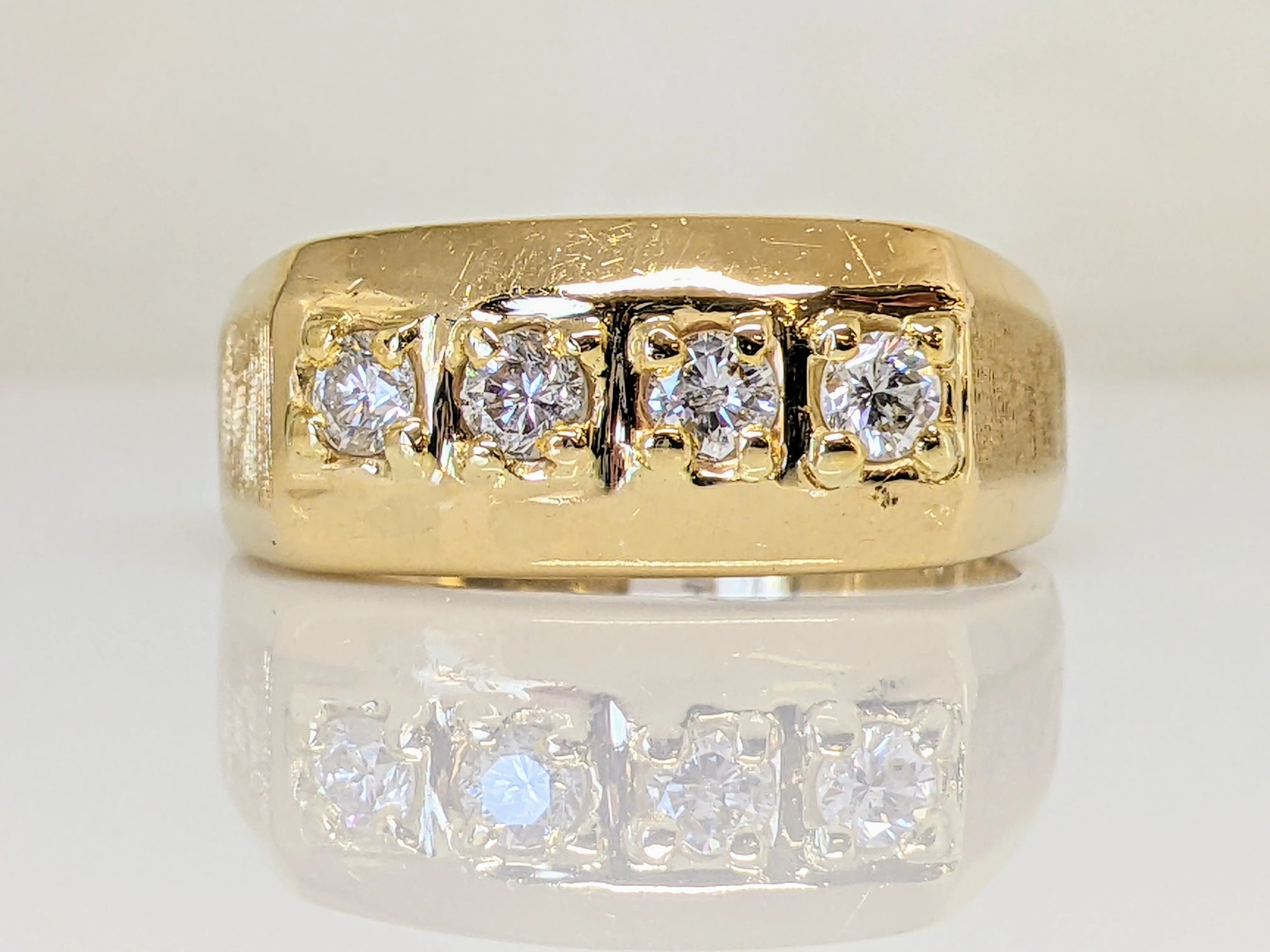 14K .48 CARAT TOTAL WEIGHT DIAMOND ROUND (4) PRONG SET ESTATE BAND 7.6 GRAMS