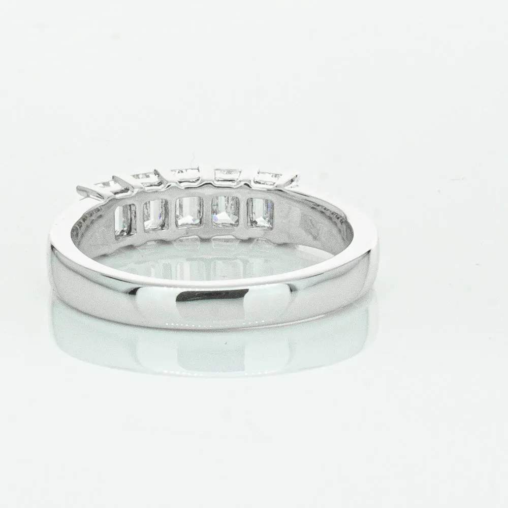 18ct White Gold 1.03ct Emerald Cut Diamond Asra Ring