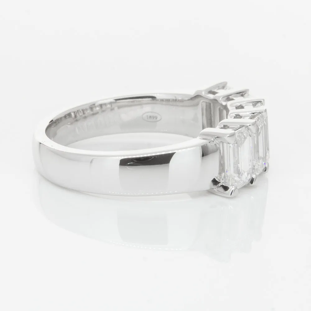 18ct White Gold Emerald-Cut Diamond Ring