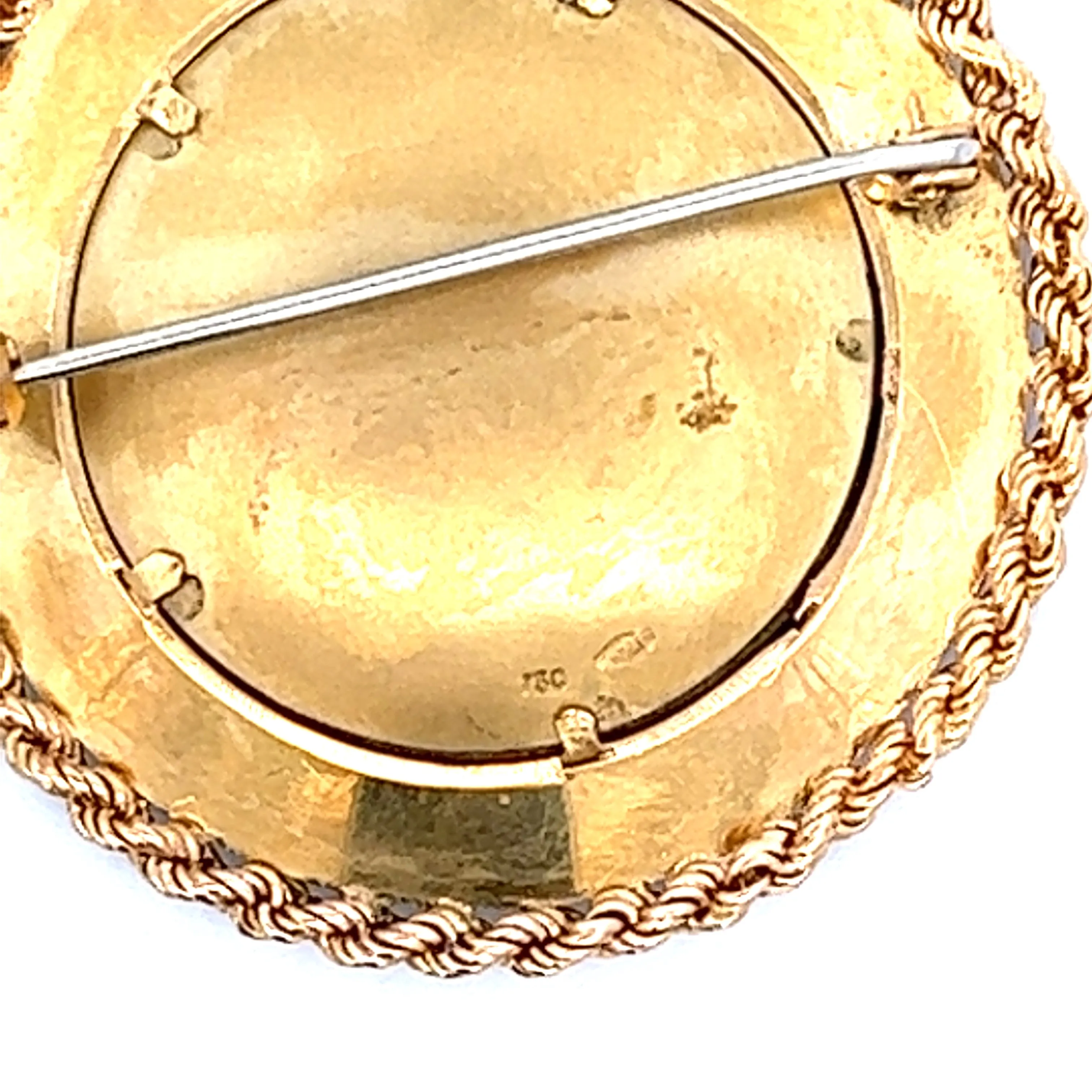 18ct Yellow Gold & Diamond Painted Pendant/Brooch