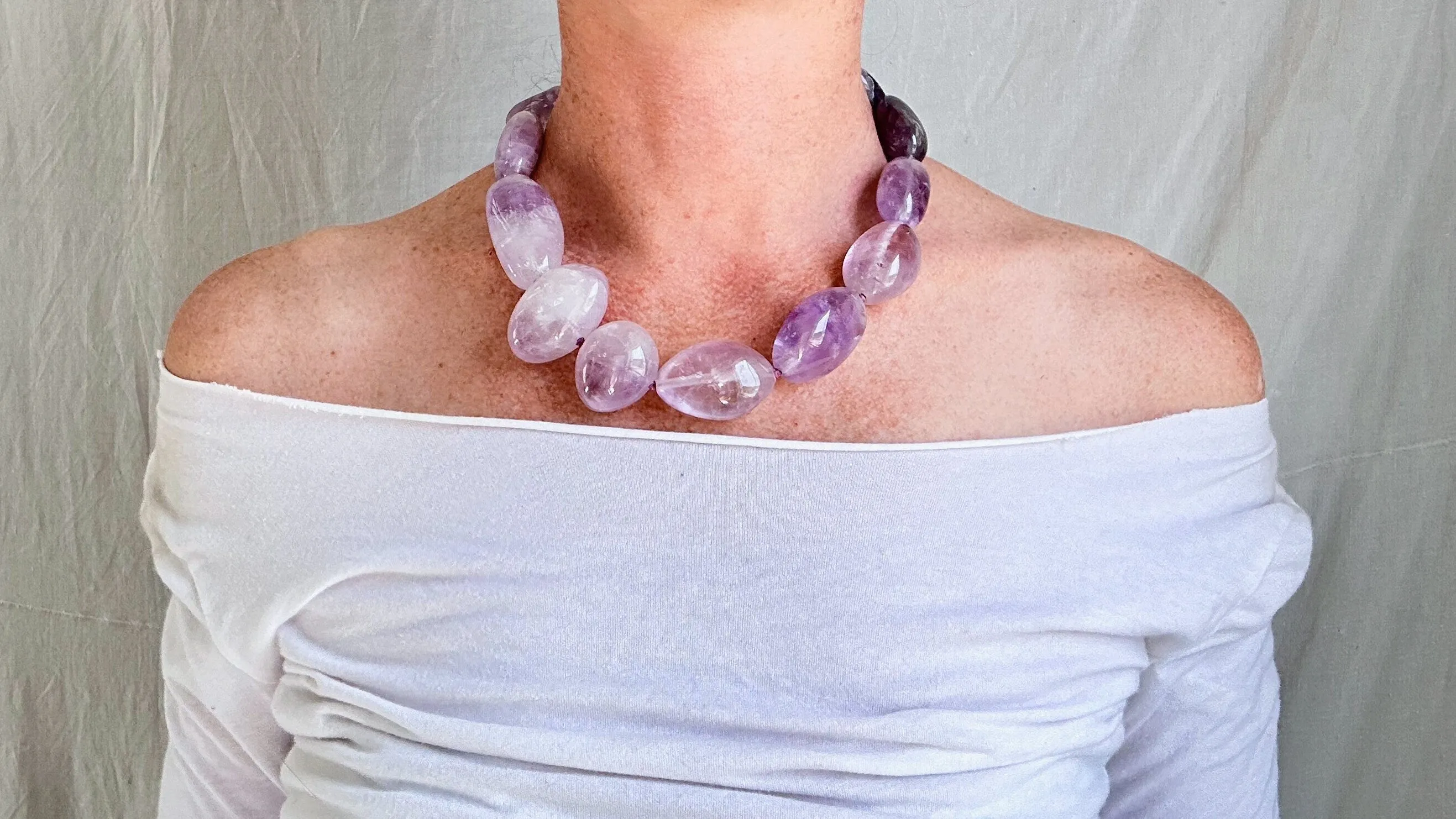 Amethyst & Silver Necklace. Sterling Silver. 1160