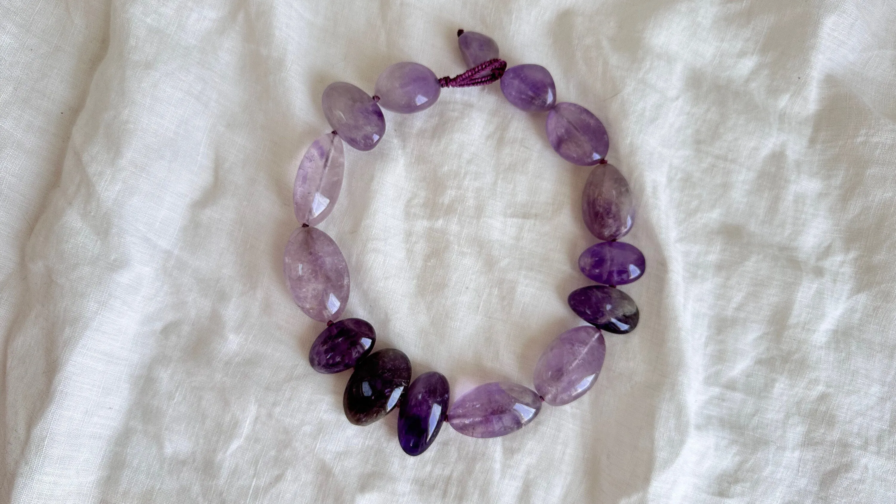 Amethyst & Silver Necklace. Sterling Silver. 1161