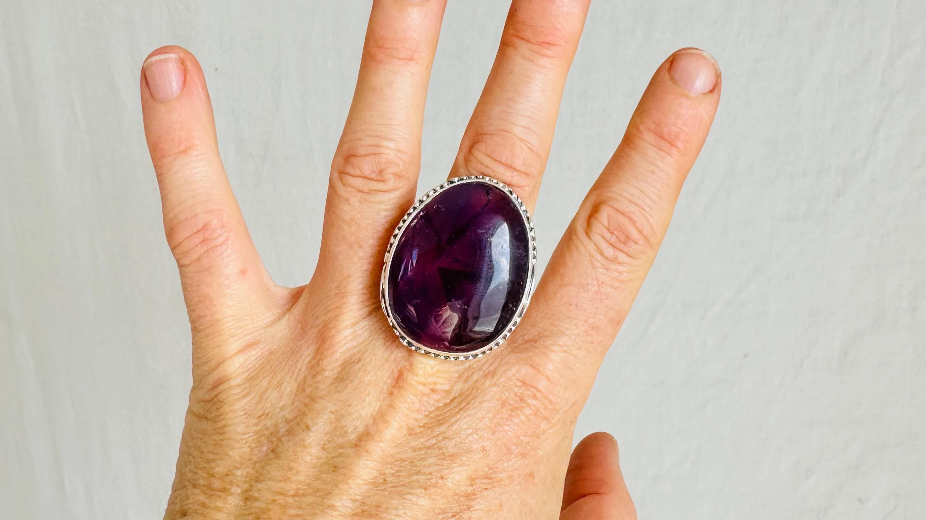 Amethyst Botanicals Ring. Handcrafted Sterling Silver Jewelry. Size 8. Stupendous Quality. 4135