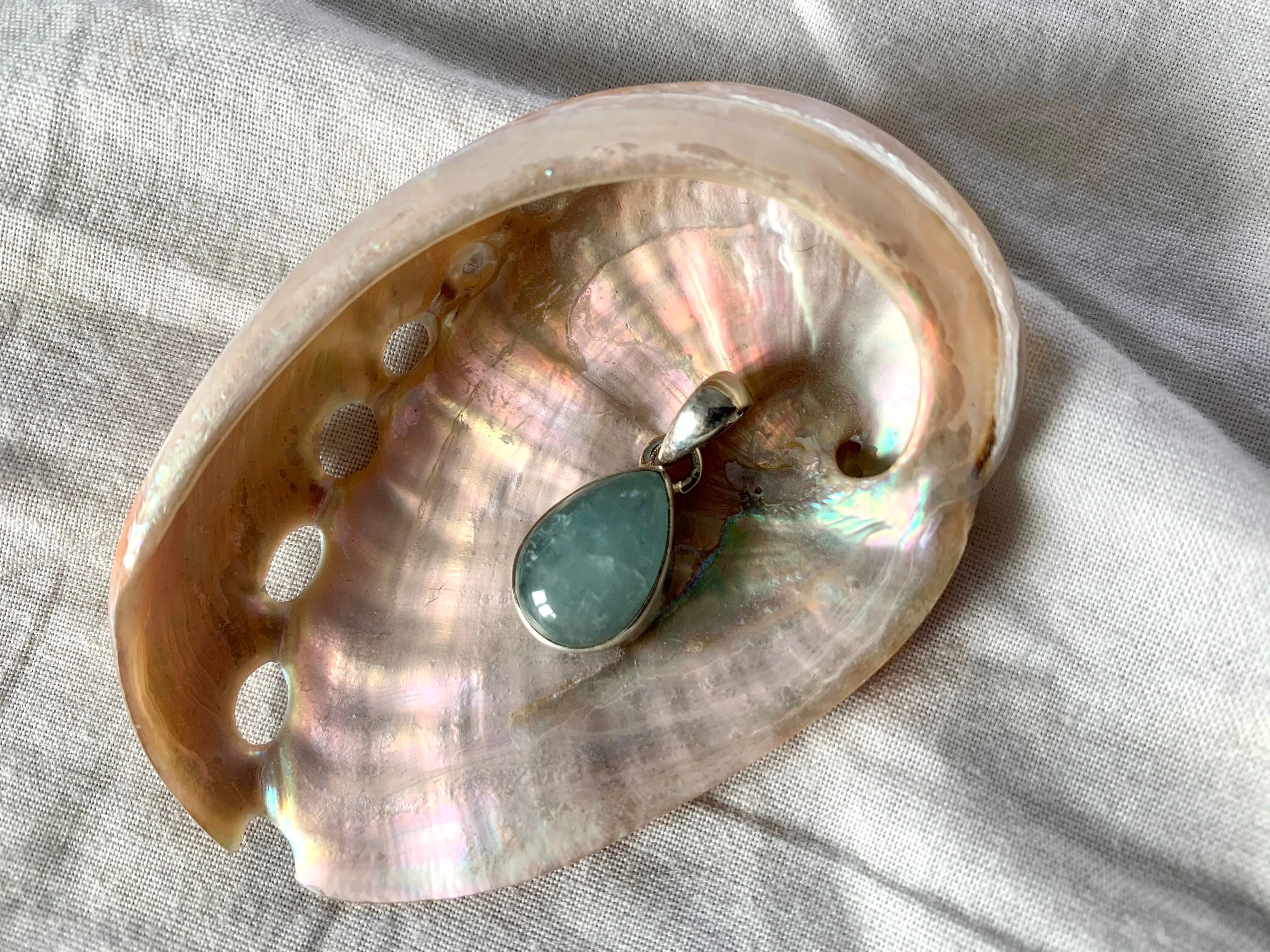 Aquamarine Akoni Pendant - XSmall Teardrop