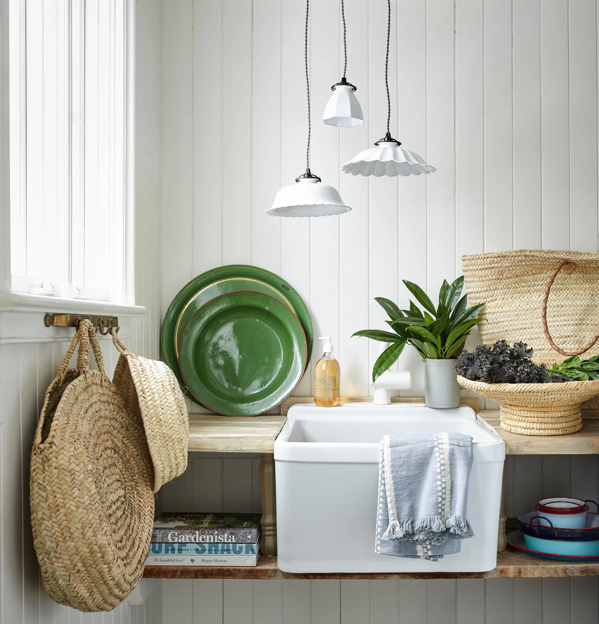 Astier de Villatte Marguerite Pendants