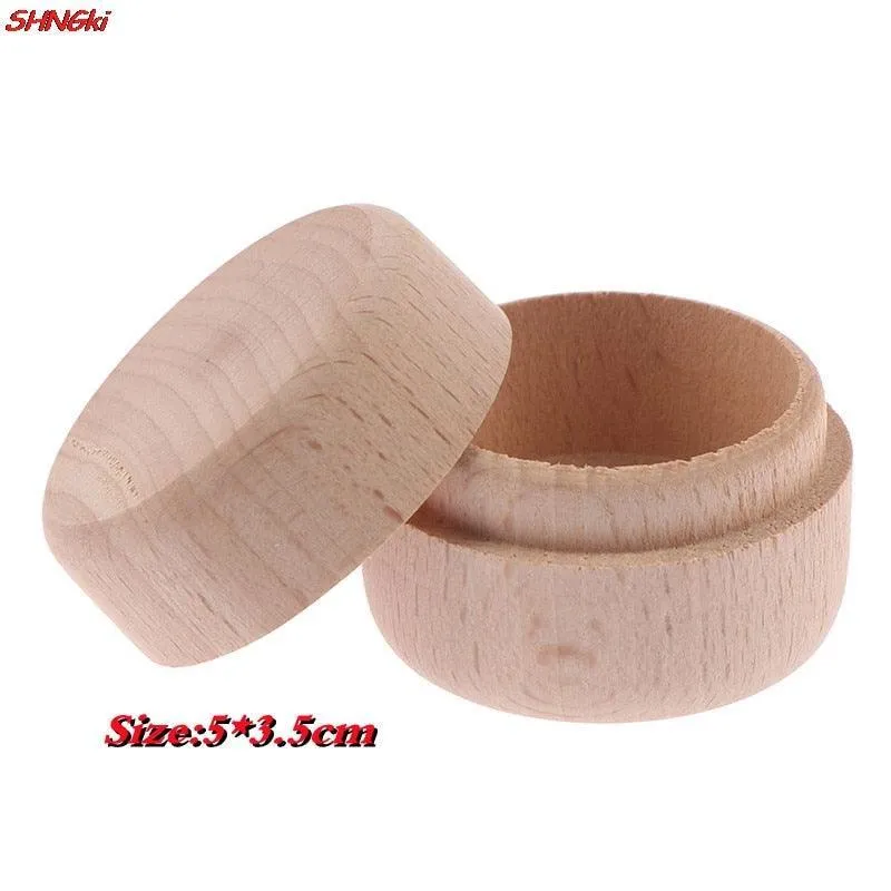 Chic Hexagonal Wooden Ring Stand - Stylish Jewelry Organizer for Couples