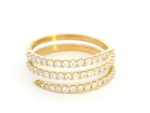 Dazzling Spiral Diamond Ring In Luxurious 18k yellow Gold