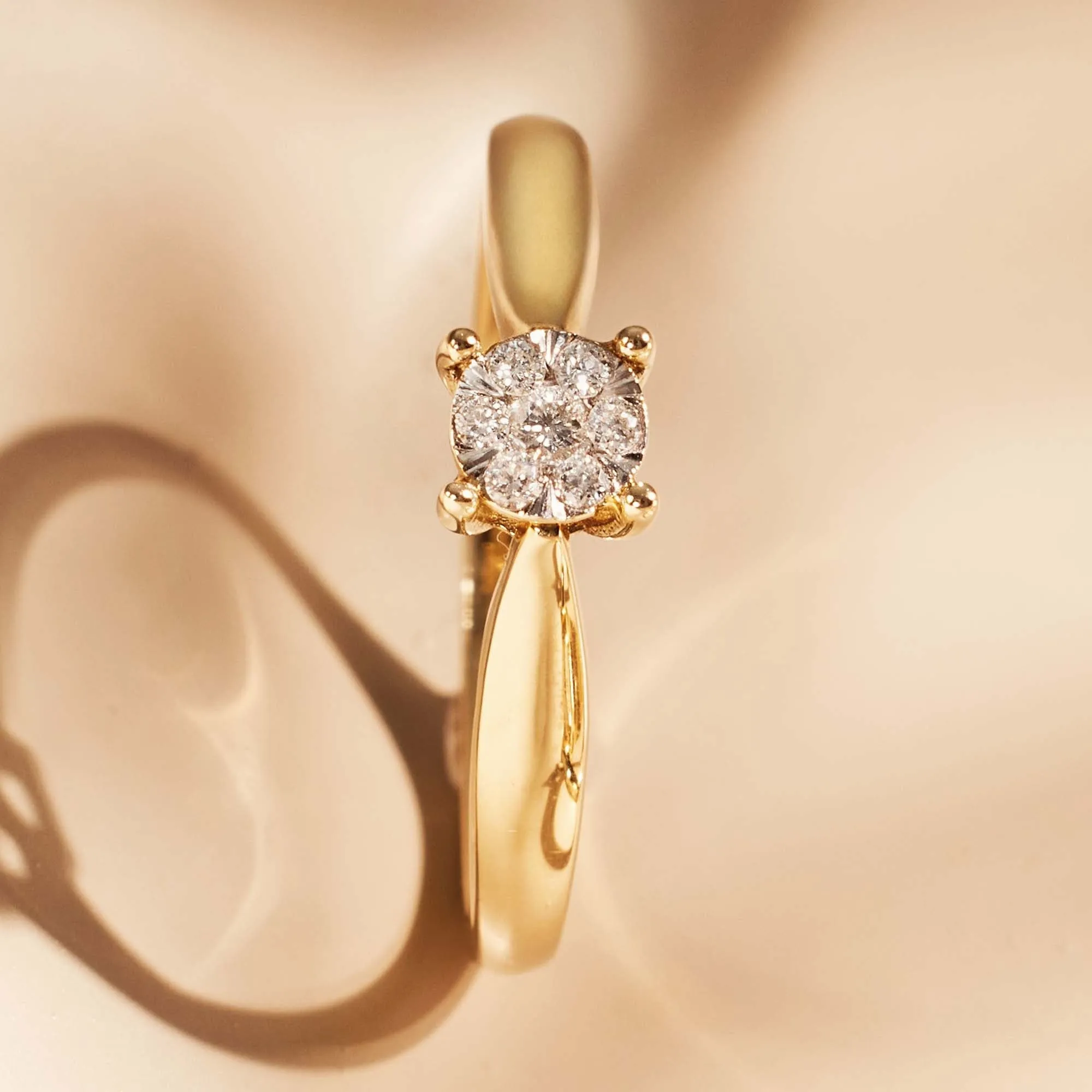 De la Paix Hanaé 14 karat gold ring with diamond 0.14 carat