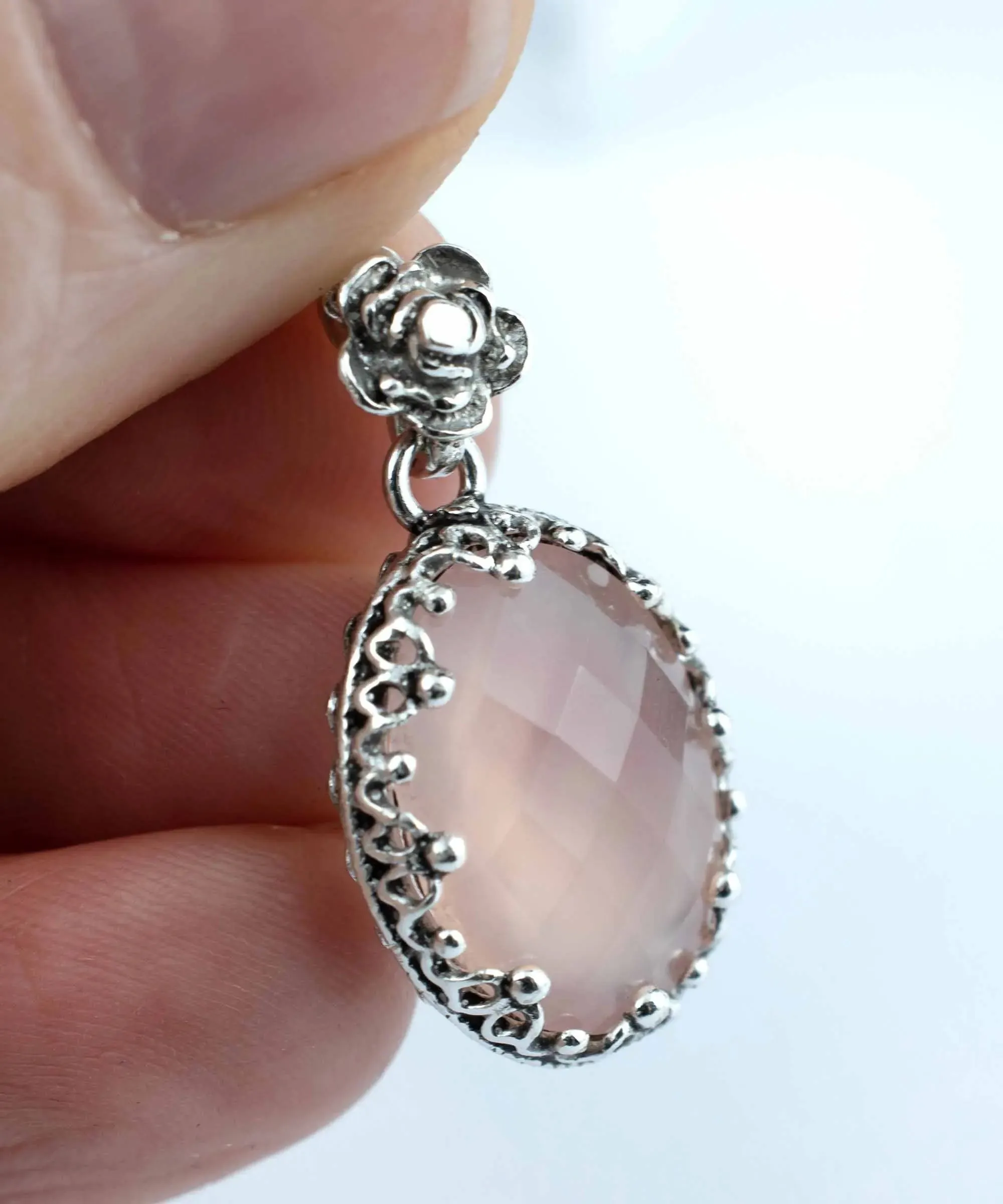 Filigree Silver Pink Chalcedony Gemstone Woman Oval Pendant Necklace