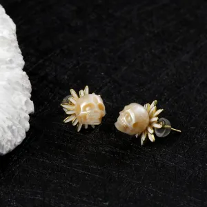 Golden Daisy Floral Pearl Skull Stud Earrings
