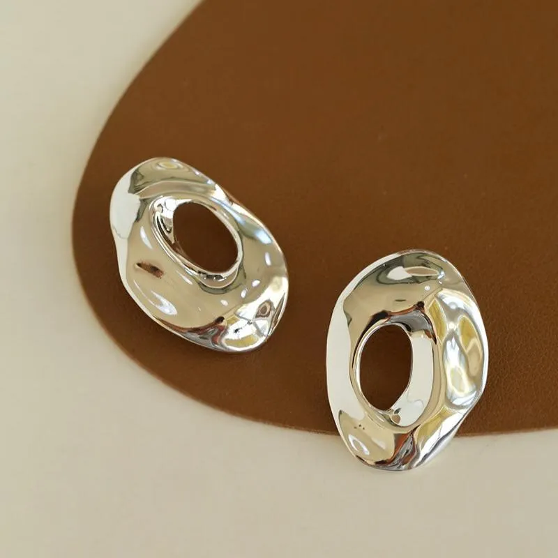 Irregular Geometric Oval Hollow Earrings