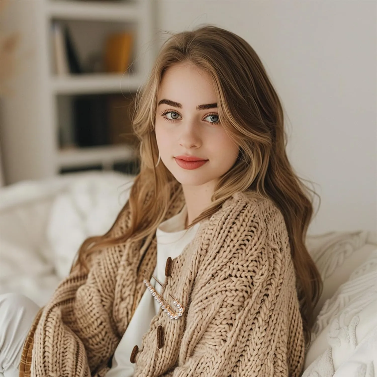 Ladies Sweater Collar Clip Cardigan Clip Shirt Clip Brooch Clip
