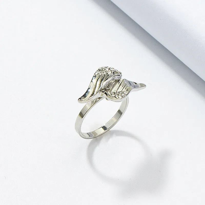 Luxurious European-American Summer Accessories: Angel Wings Diamond Ring - Vienna Verve Collection