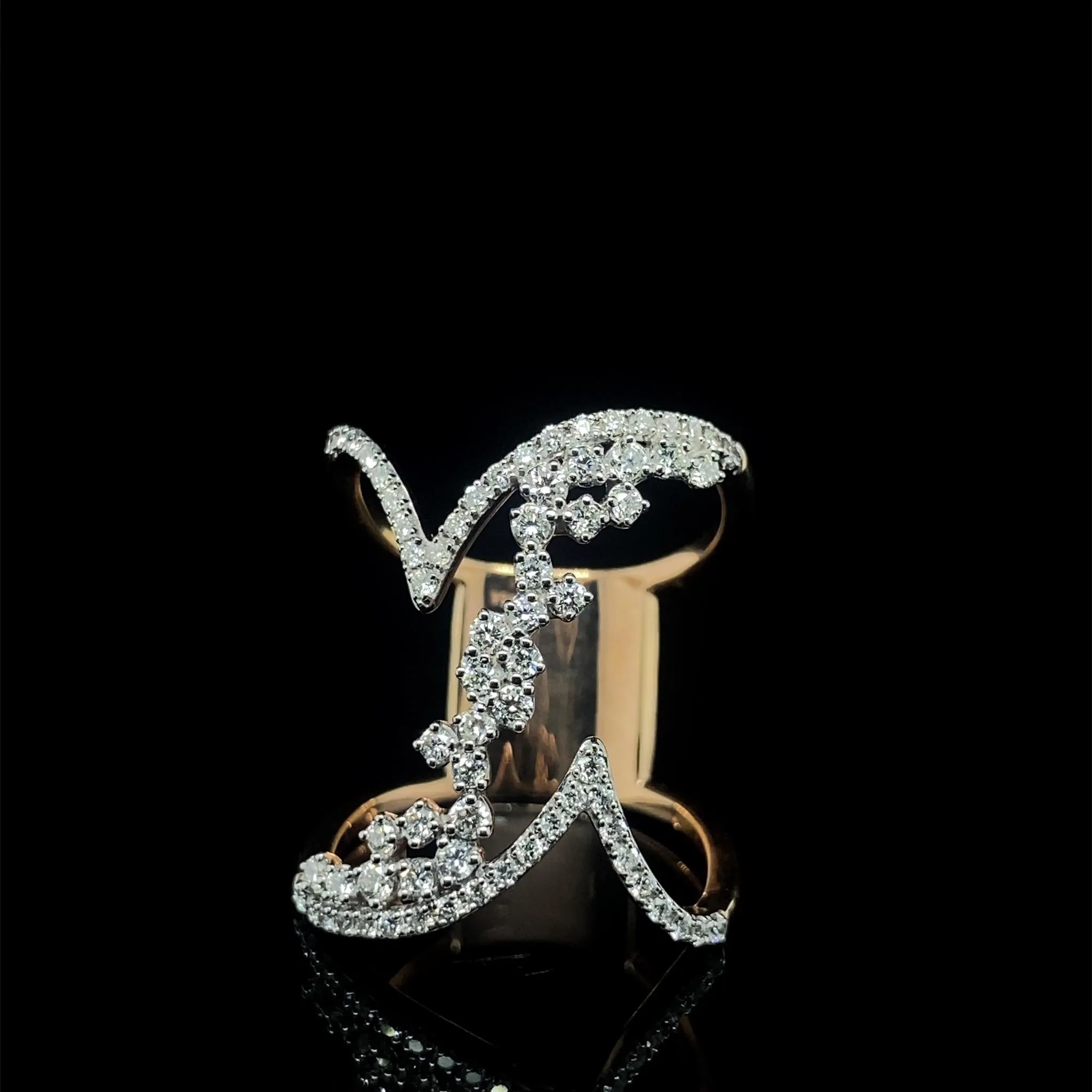 #LVNA2024 | Round Stack Cluster Paved Statement Diamond Ring 18kt