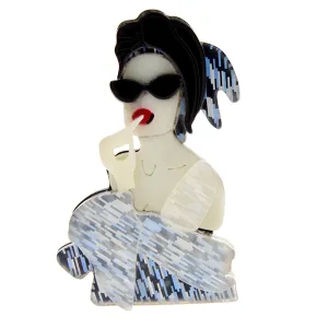 New Arrival Acrylic Elegant Lady Brooches For Women