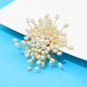 New Handmade Pearl Flower Brooches For Women