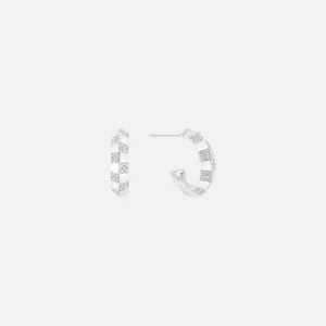 Pinstripe Strength Knife Edge Diamond Earring