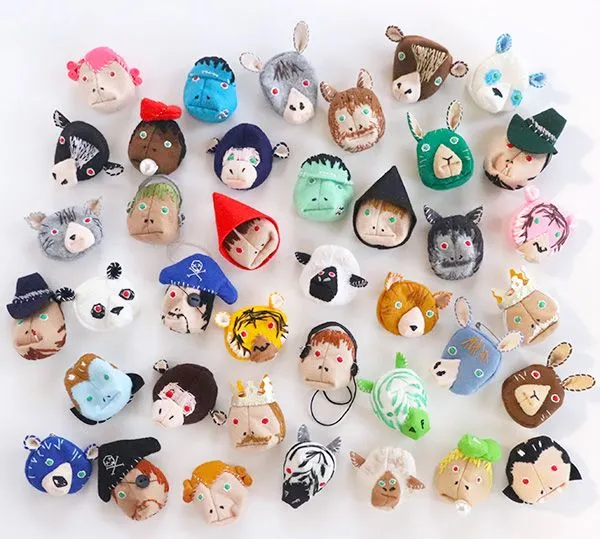 pokefasu pokefasu 3D face brooch monkey felt brooch badge