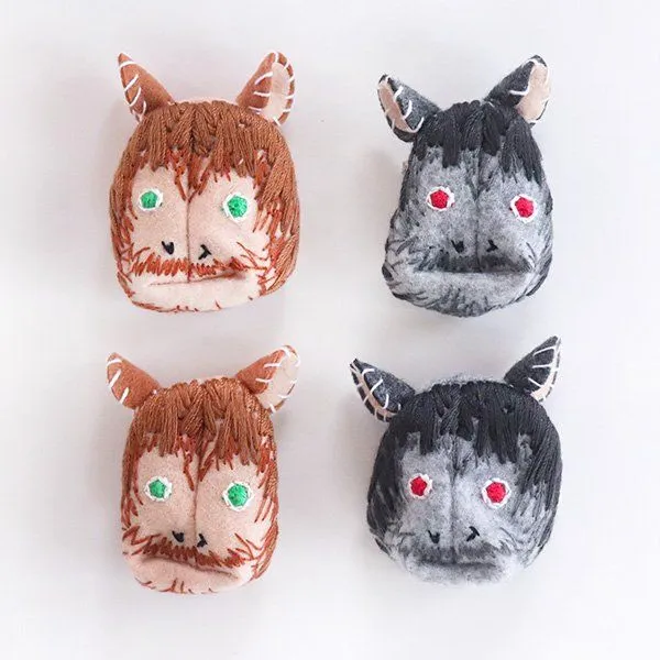 pokefasu pokefasu 3D face brooch wolf man felt brooch badge