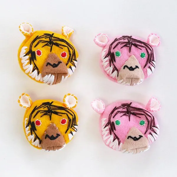 pokefasu pokefasu three dimensional face brooch tiger felt brooch batch