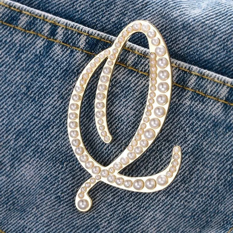 Precious Pearl Embedded Personalized A-Z Initial Letter Brooch Pins