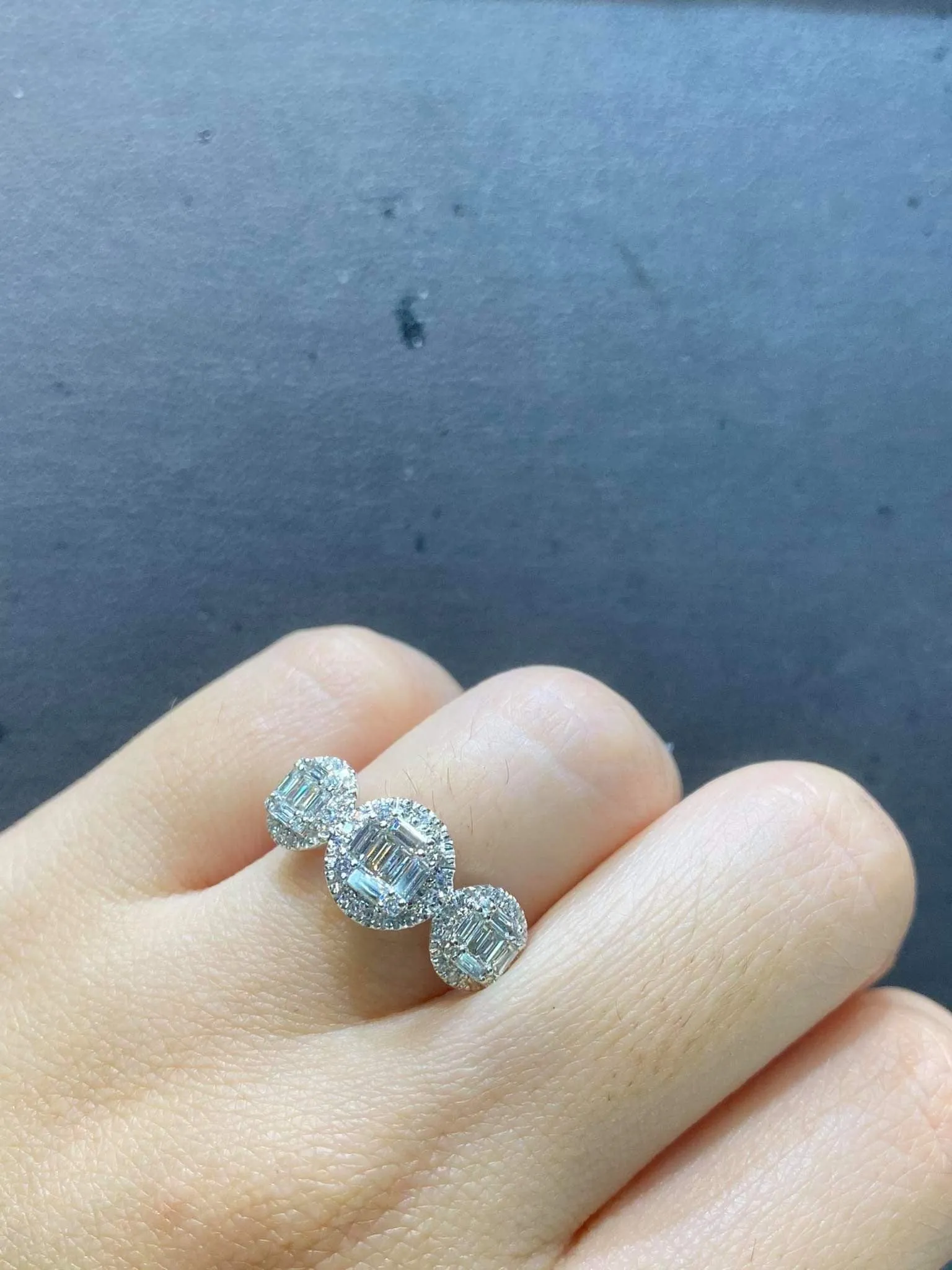 PREORDER | Half Eternity Trinity Diamond Ring 14kt