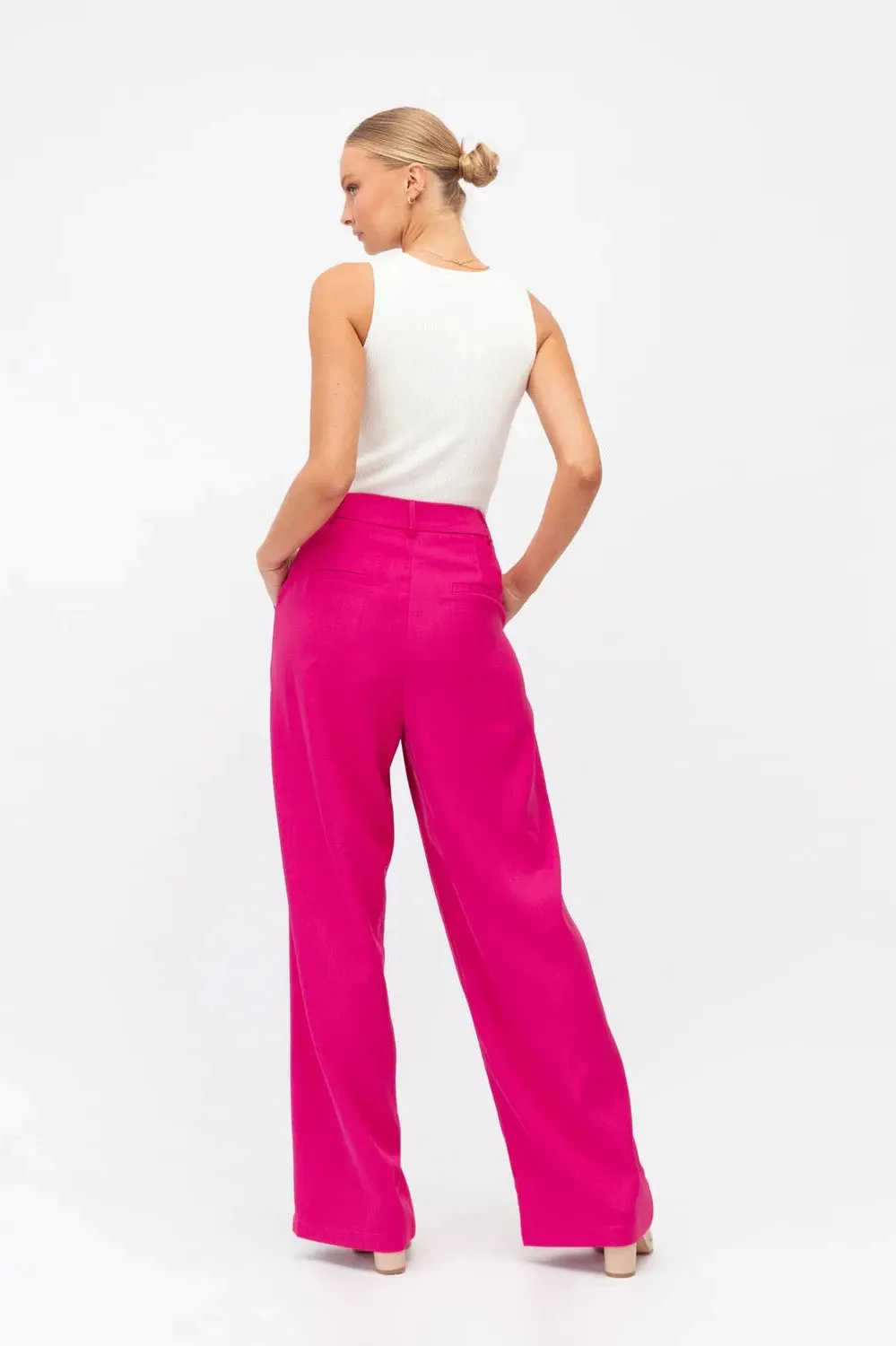 TAILORED STRAIGHT LEG - HOT PINK