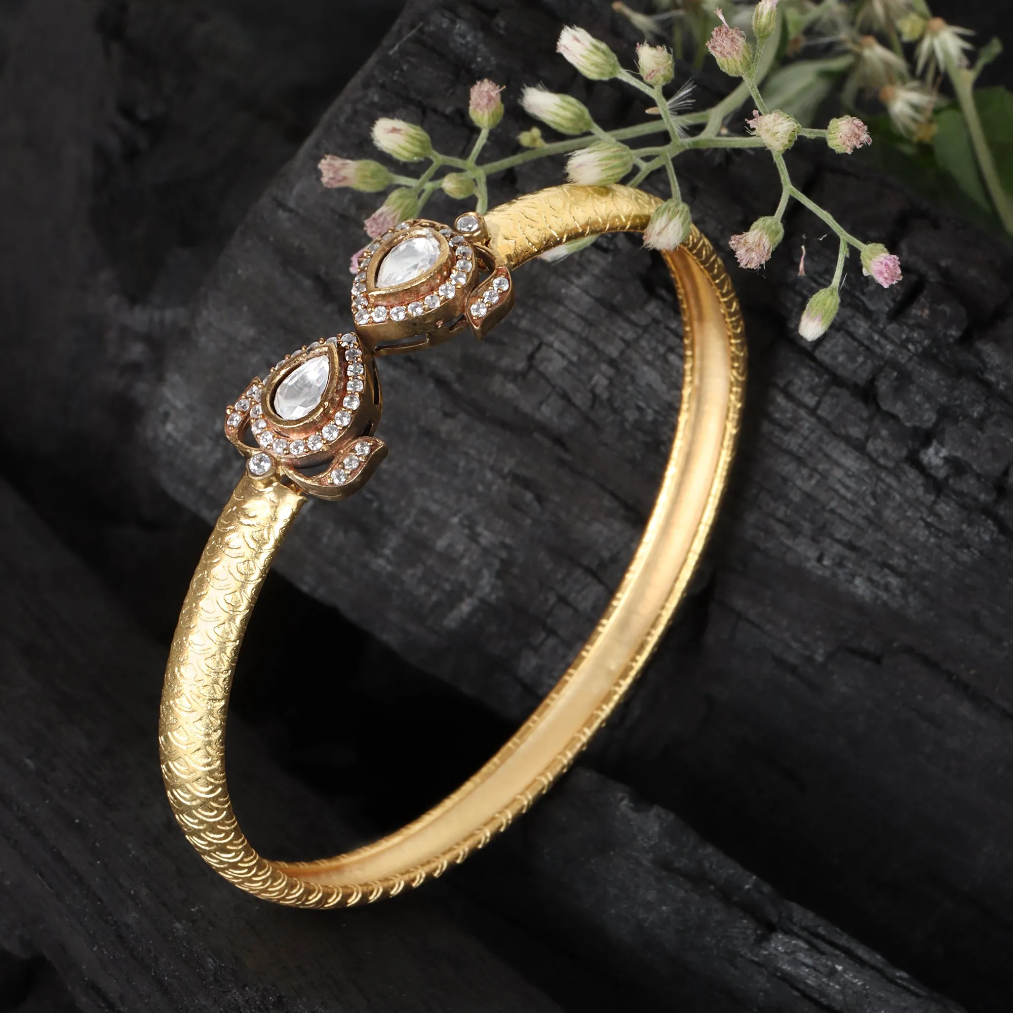 Victorian Openable Bracelet