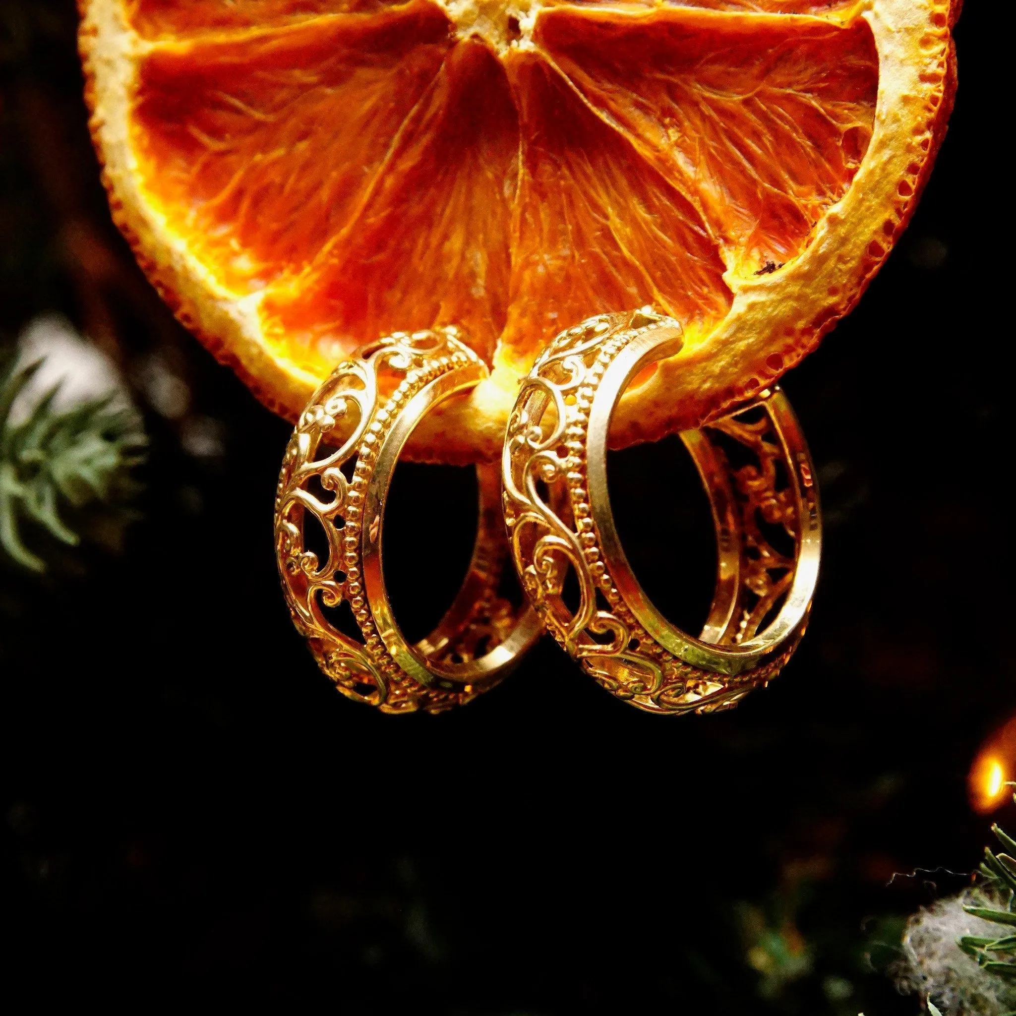 Vintage 14K Yellow Gold Filigree Hoop Earrings, Ornate Polished Hoops, 8mm Embellished Gold Hoops, 585 Jewelry, Elegant Gold Hoops, 28mm