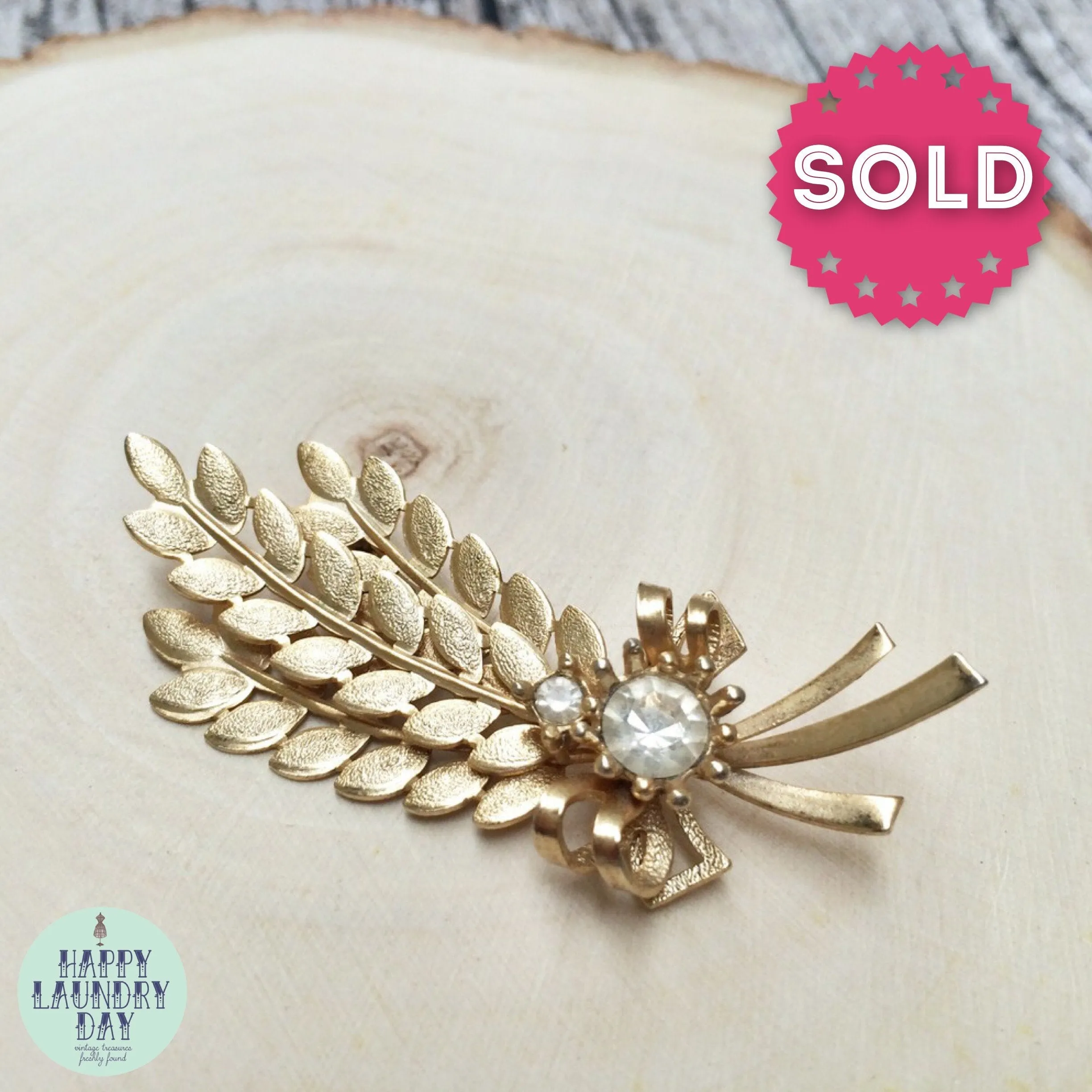 Vintage Sarah Coventry Wheat Sheath with faux Rhinestone Goldtone Brooch
