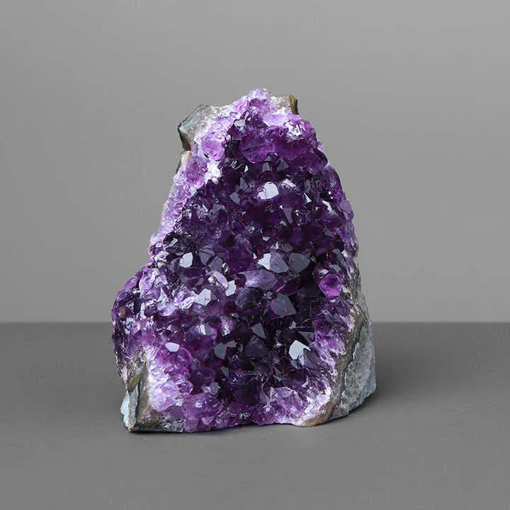 Wholesale Natural Uruguay Amethyst-أحجار الجمشت